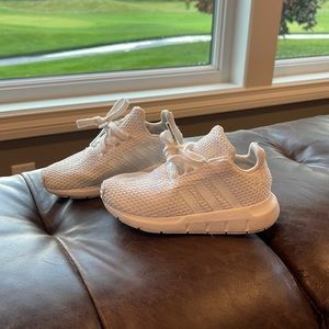 adidas toddler sneakers